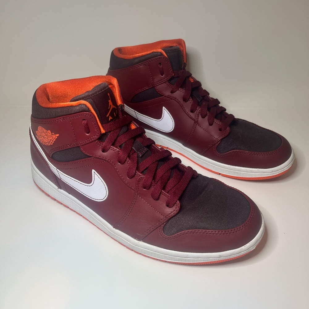 Nike Air Jordan 1 Mid 'Team Red' - Size 11 - 554724-604